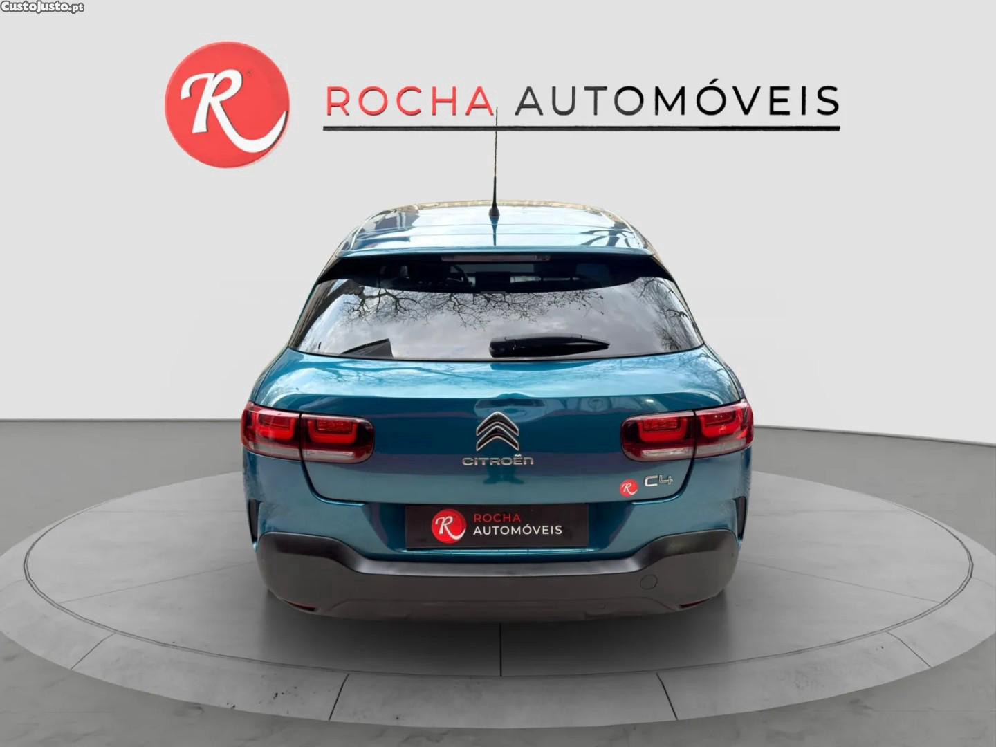Citroën C4 PureTech 130 Stop&Start EAT6 Shine — fotografia 3
