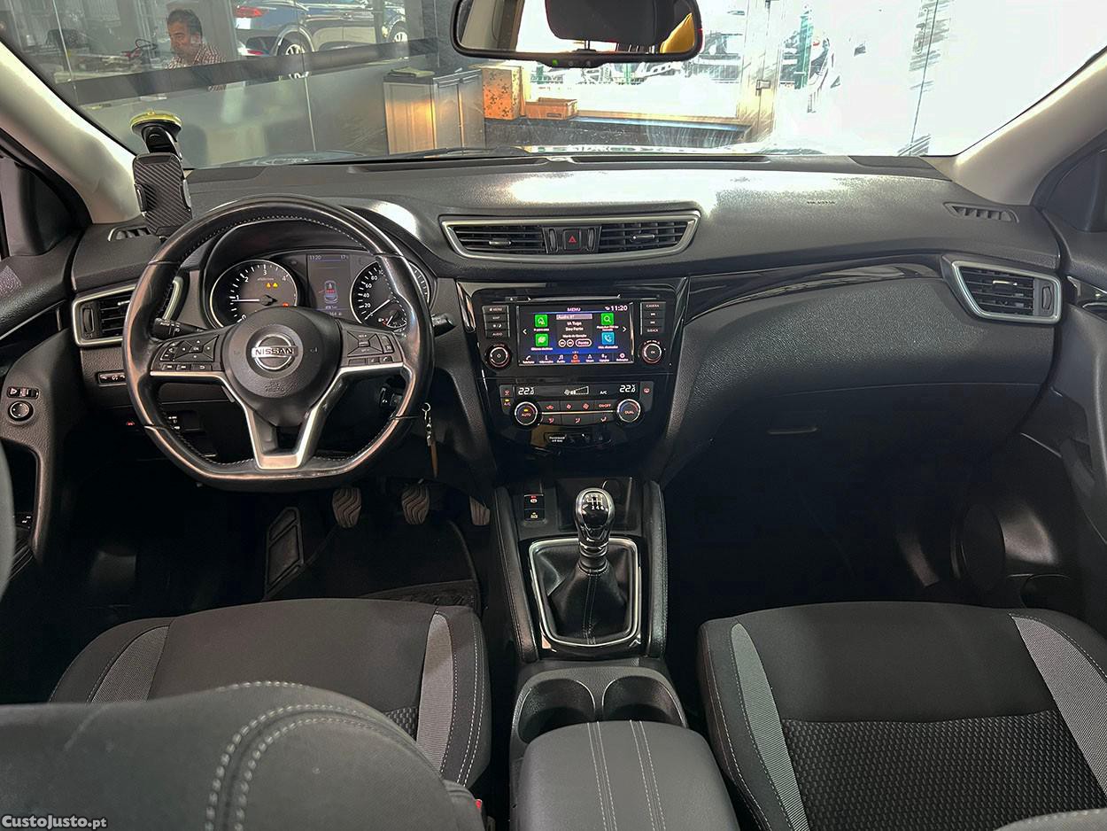 Nissan Qashqai 1.5 dCi Business Edition — fotografia 13