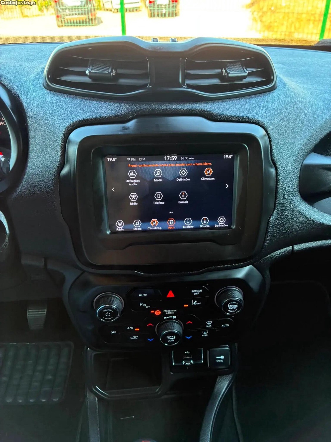 Jeep Renegade 1.0 T Longitude — fotografia 13
