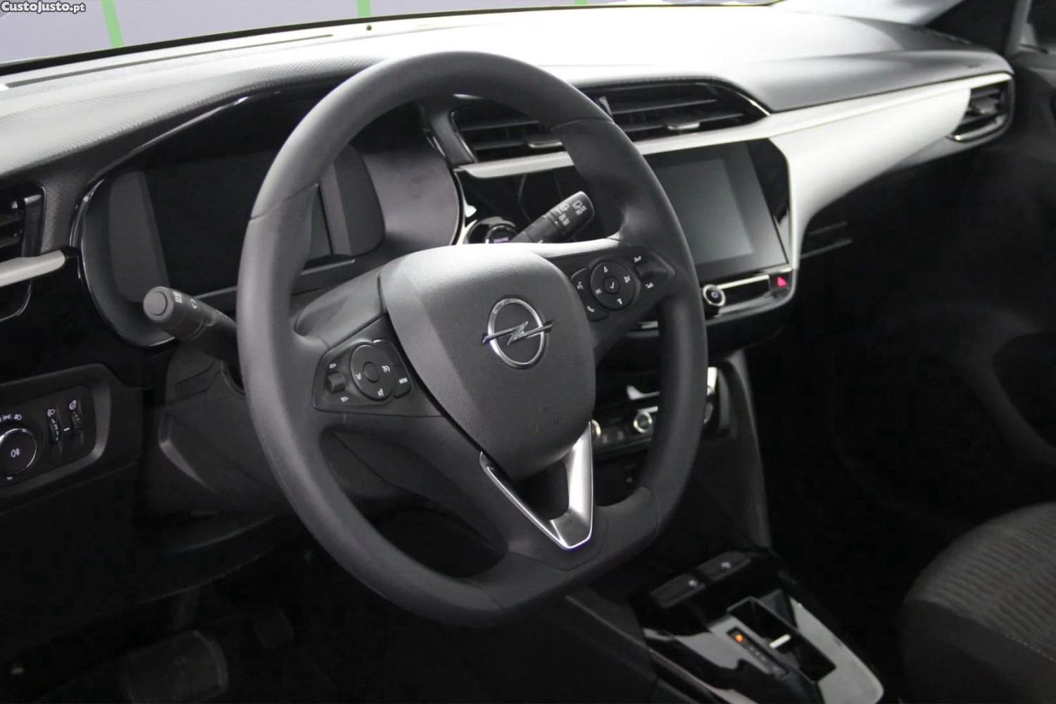 Opel Corsa Elegance — fotografia 10