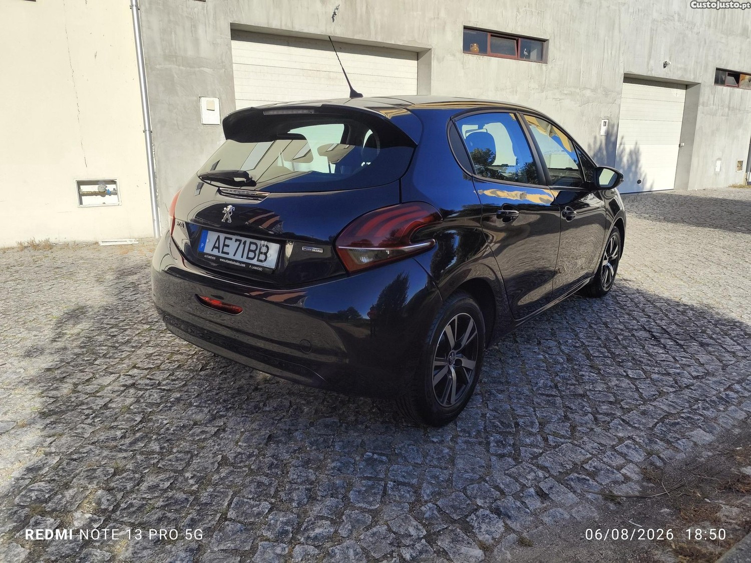 Peugeot 208 PureTech 82 ETG5 Stop & Start Active — fotografia 13