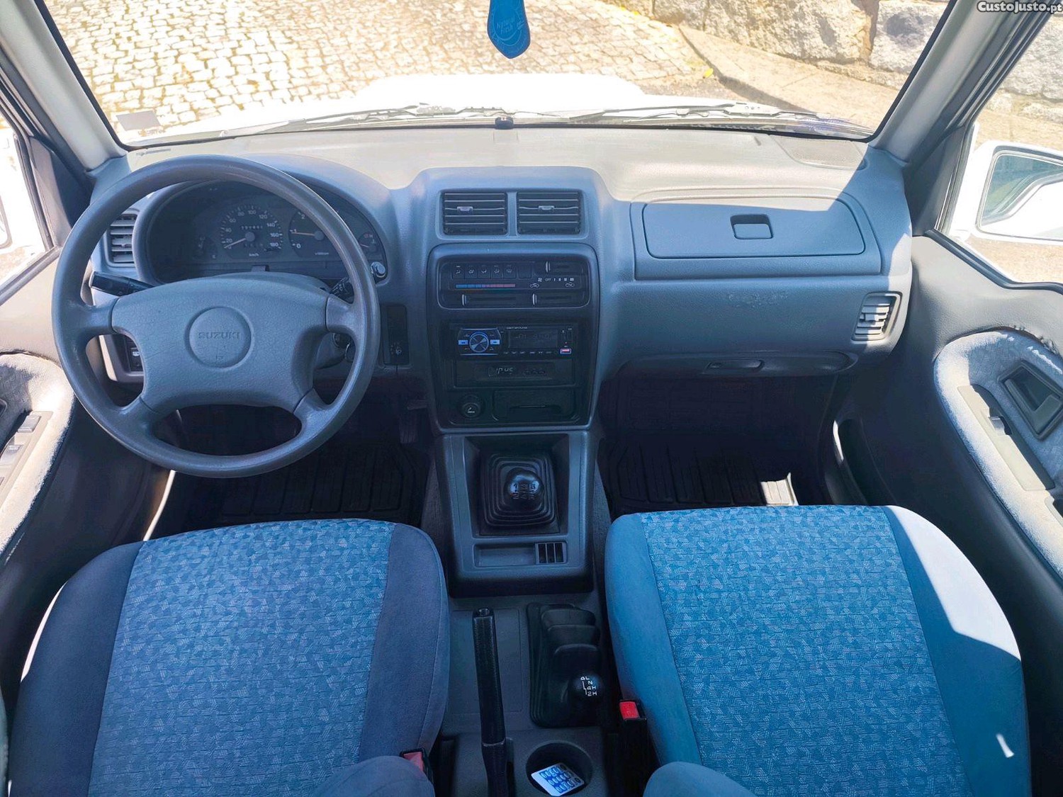 Suzuki Vitara 1.9Td 4x4 5Portas Nacional — fotografia 6
