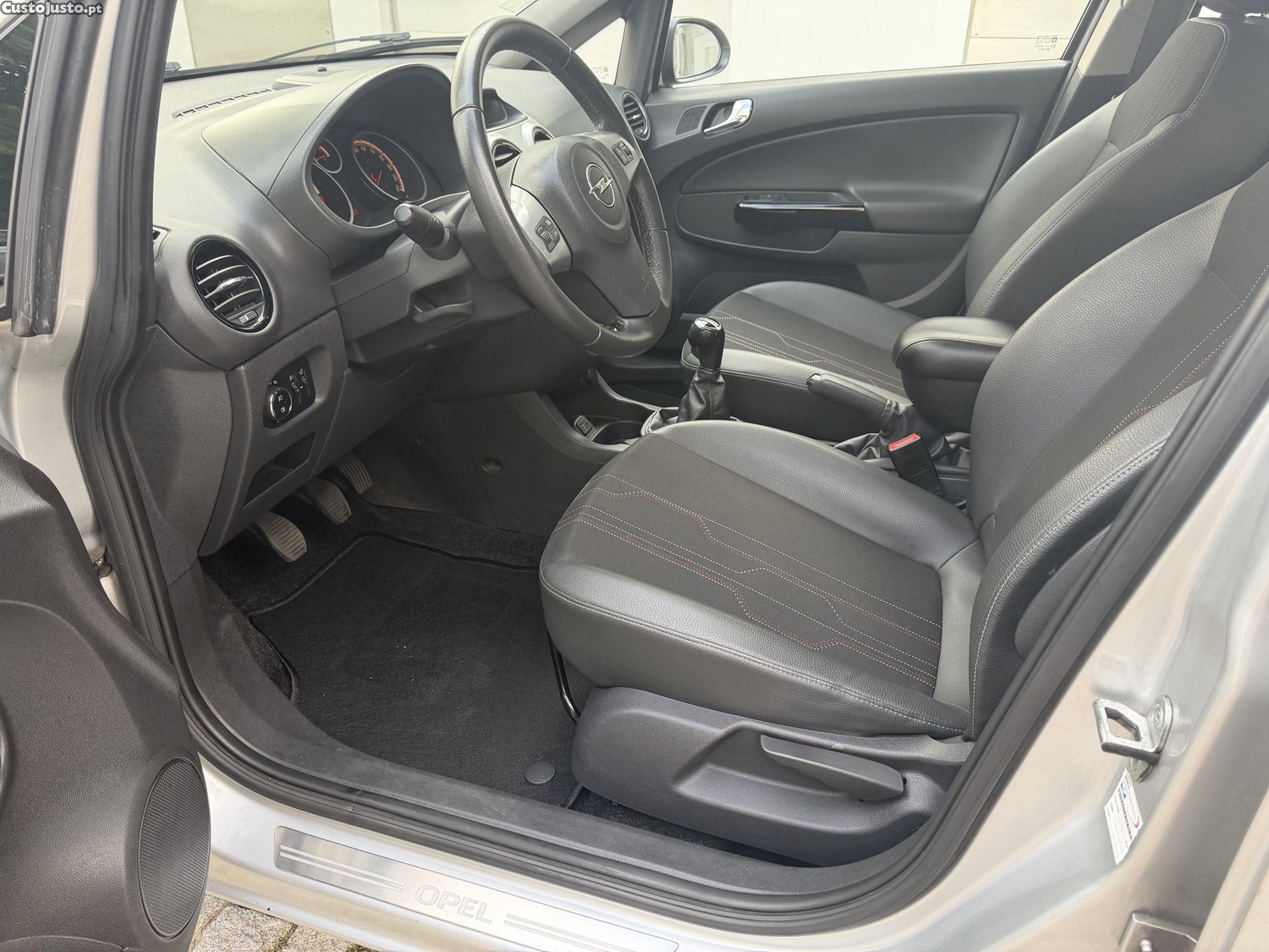 Opel Corsa 1.3Cdti-Gps-Nacional — fotografia 8