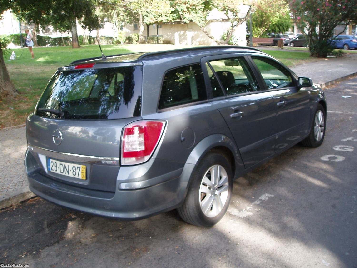 Opel Astra Station Wagon — fotografia 7
