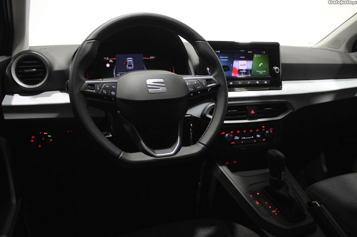 SEAT Ibiza 1.0 TSI Style DSG — fotografia 14