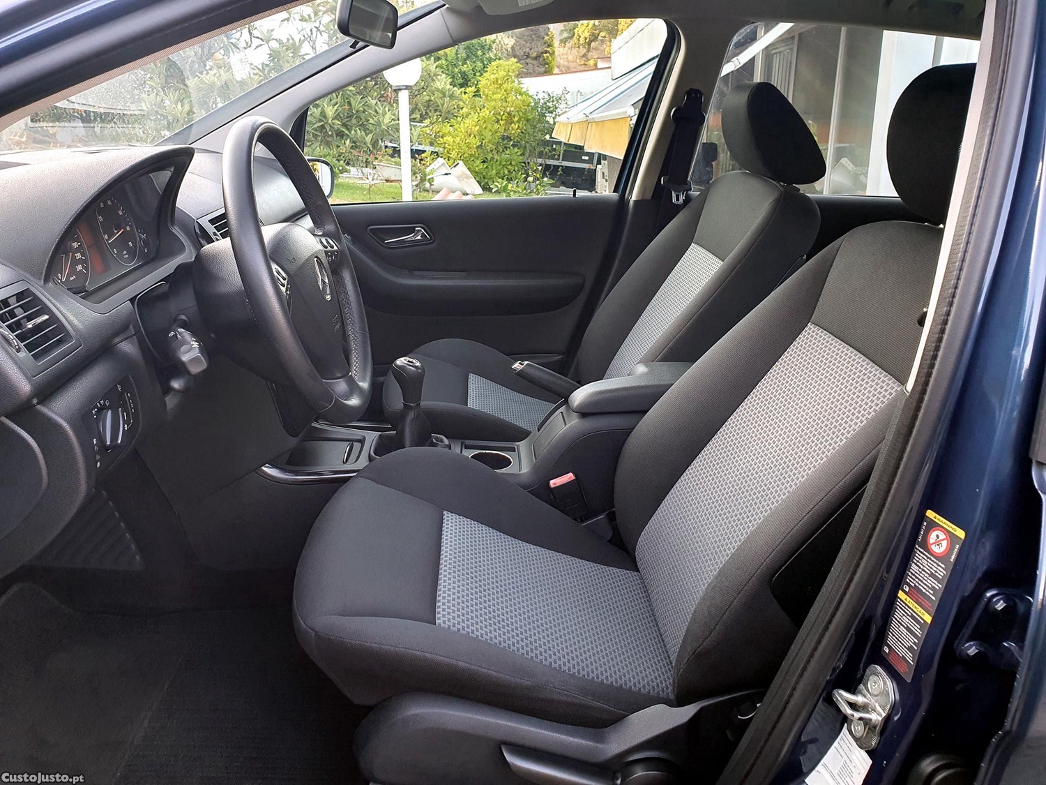 Mercedes-Benz A 150 Classic — fotografia 7