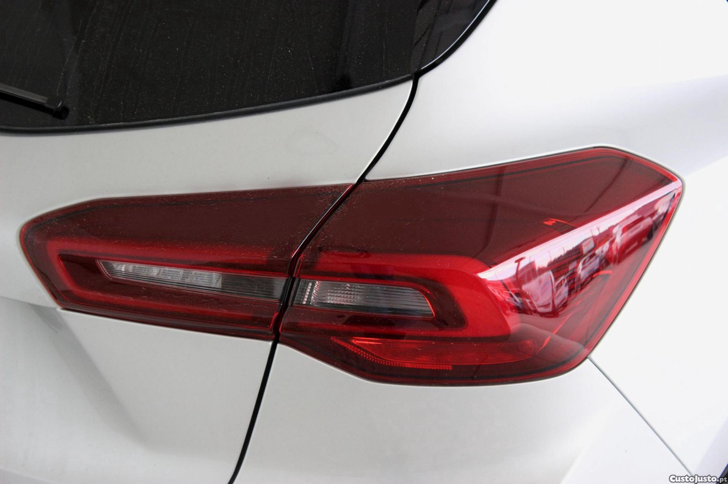 Ford Focus 1.0 EcoBoost MHEV ST-Line — fotografia 23