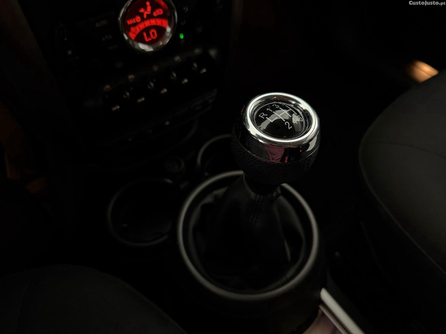 MINI Countryman ONE D 1.6 — fotografia 3