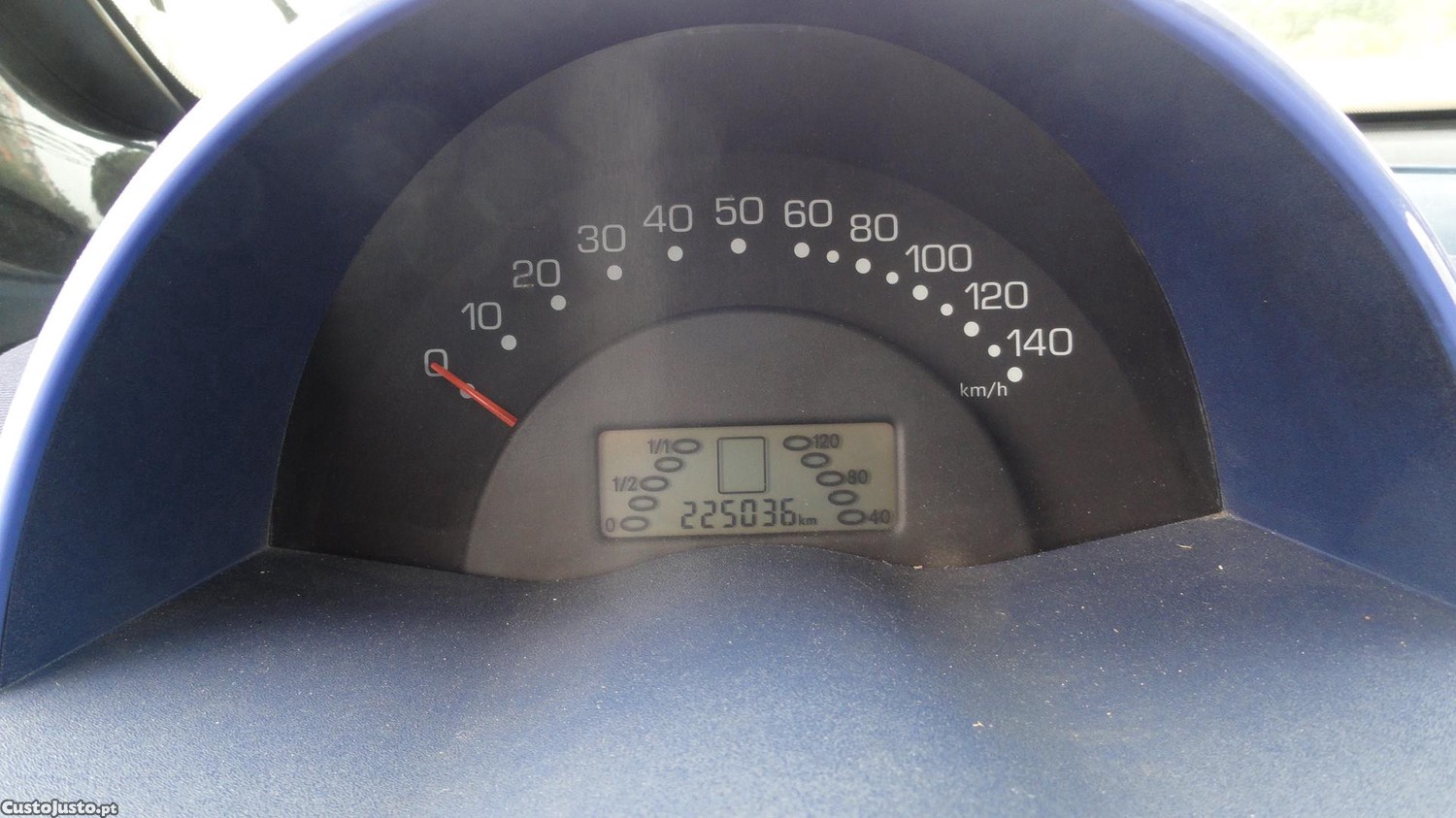 Suzuki SJ Samurai citadino — fotografia 4