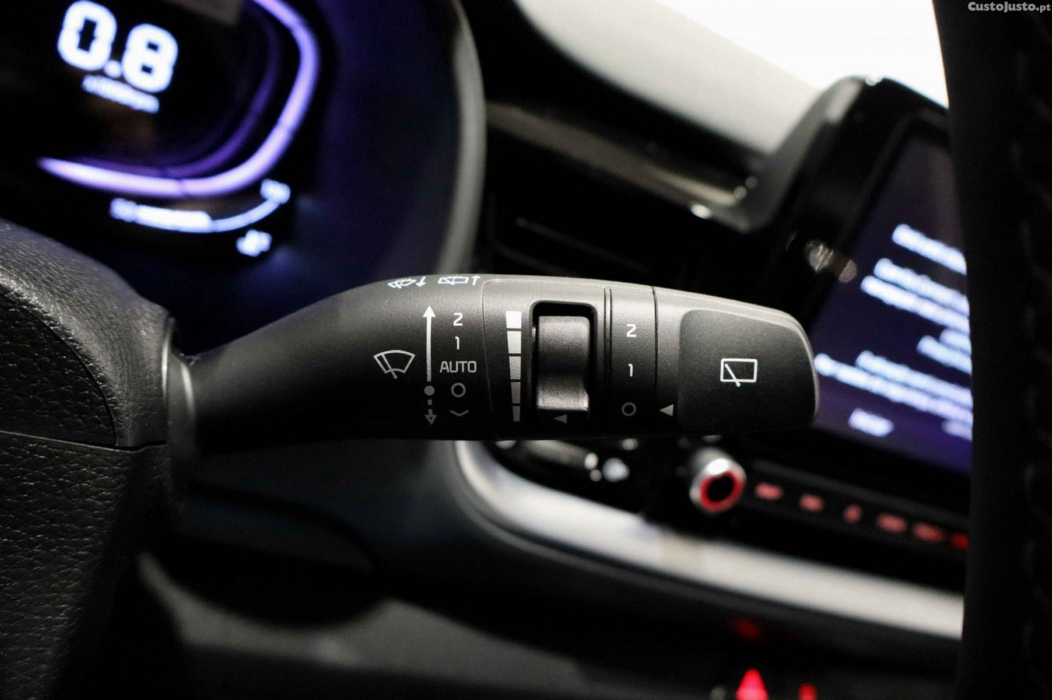 Kia Stonic 1.0 T-GDI Drive — fotografia 14