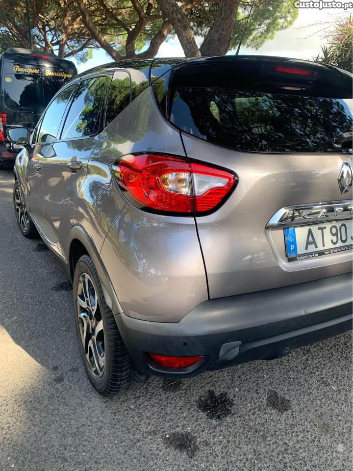 Renault Captur Exclusive — fotografia 3