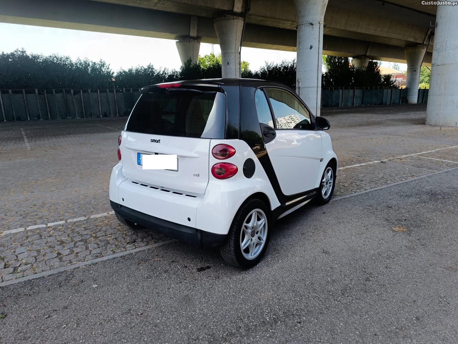 Smart Fortwo CDi — fotografia 11