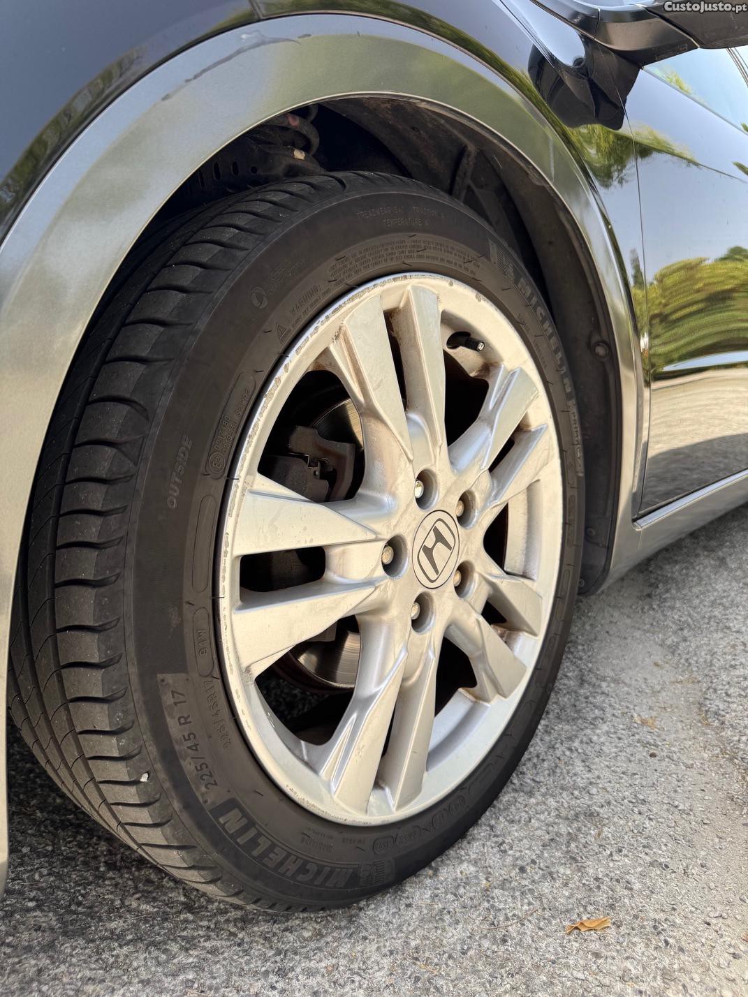 Honda Civic Executive — fotografia 3