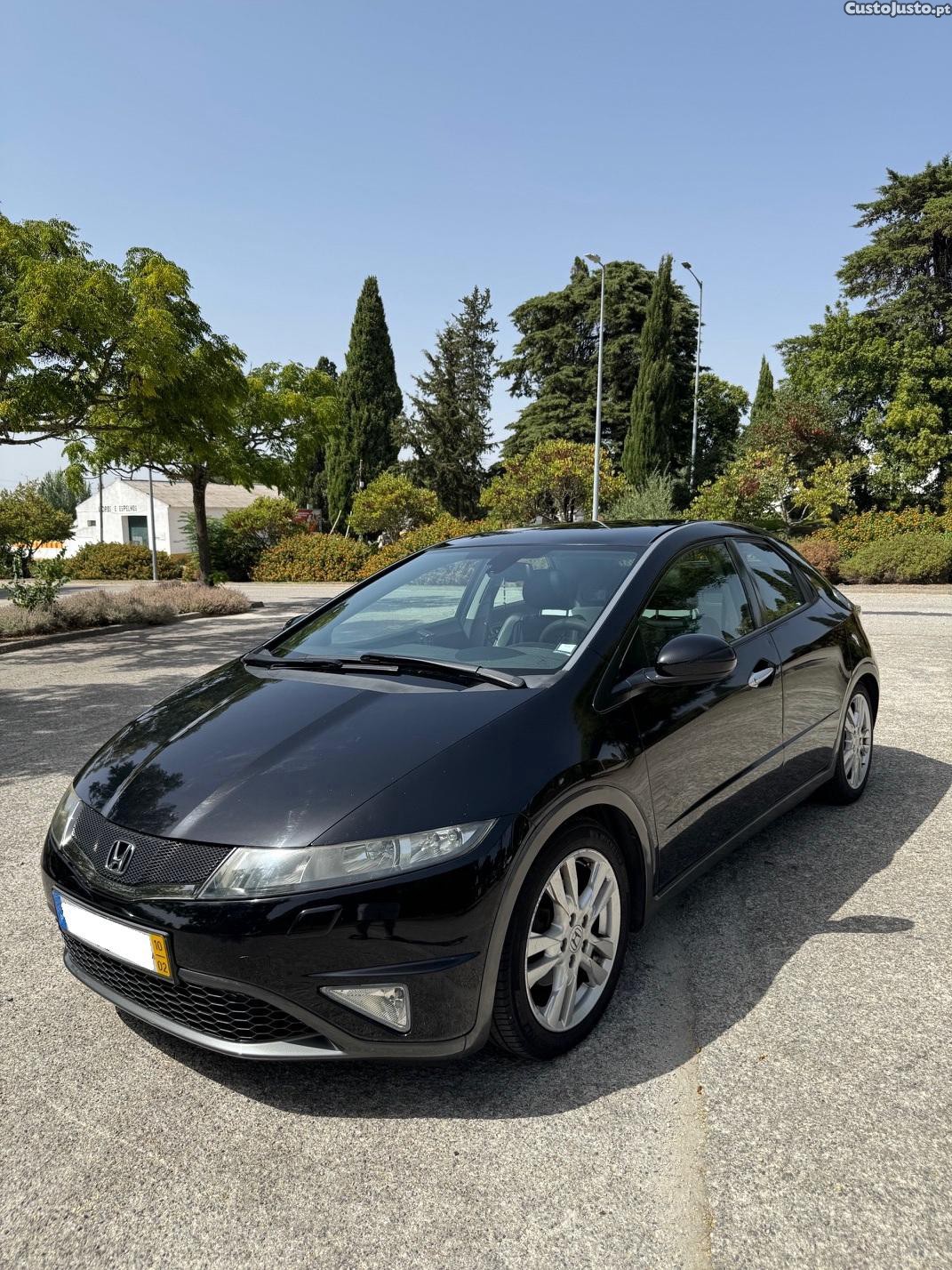 Honda Civic Executive — fotografia 8