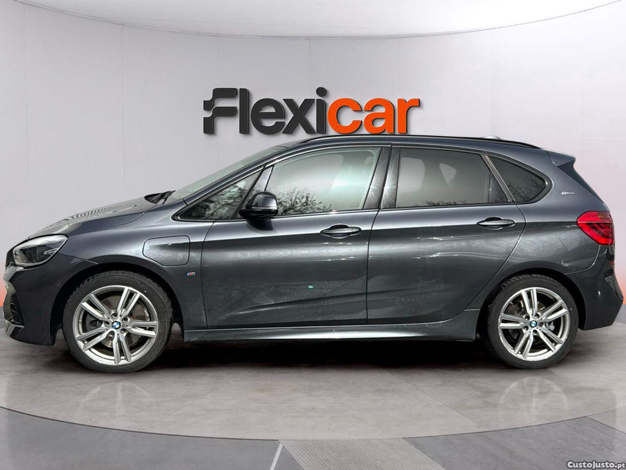 BMW 225 Active Tourer XE Pack M — fotografia 20