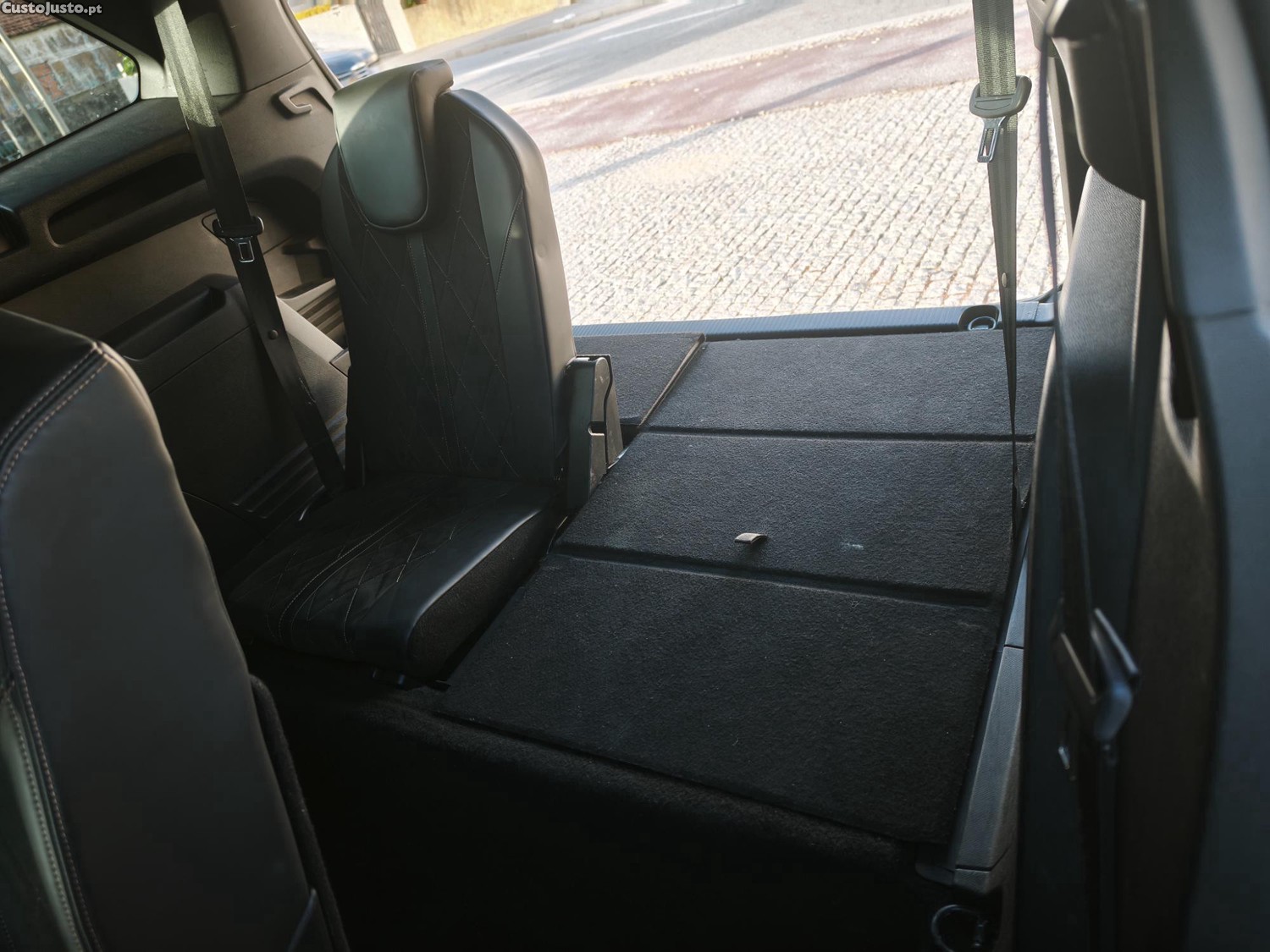 Peugeot 5008 GT — fotografia 10