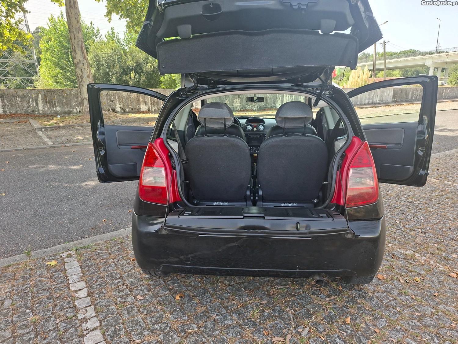 Citroën C2 1.1 — fotografia 2