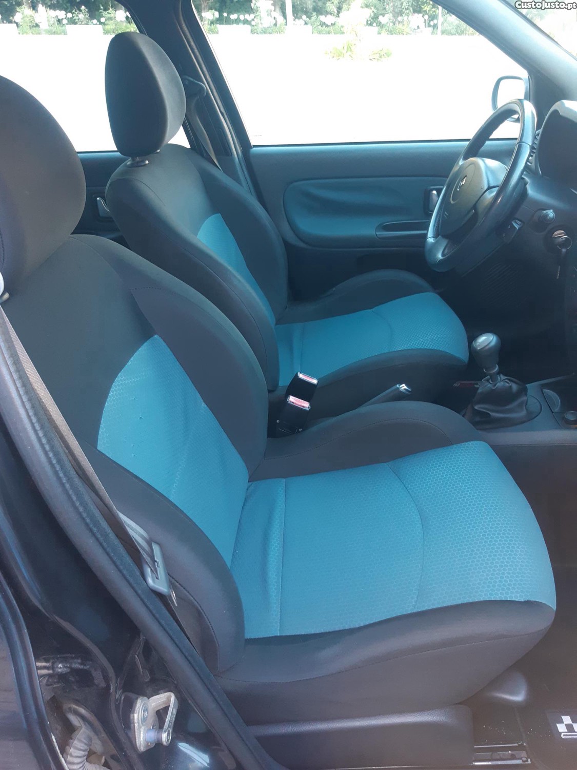 Renault Clio 1 — fotografia 3