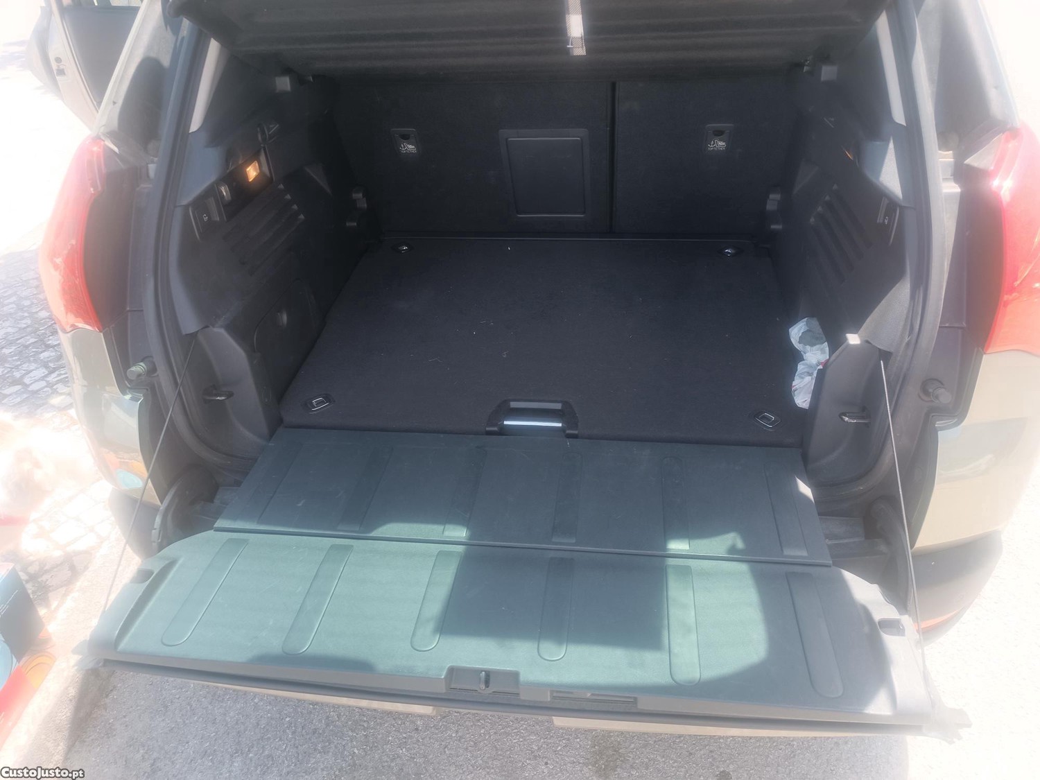 Peugeot 3008 HDI — fotografia 6