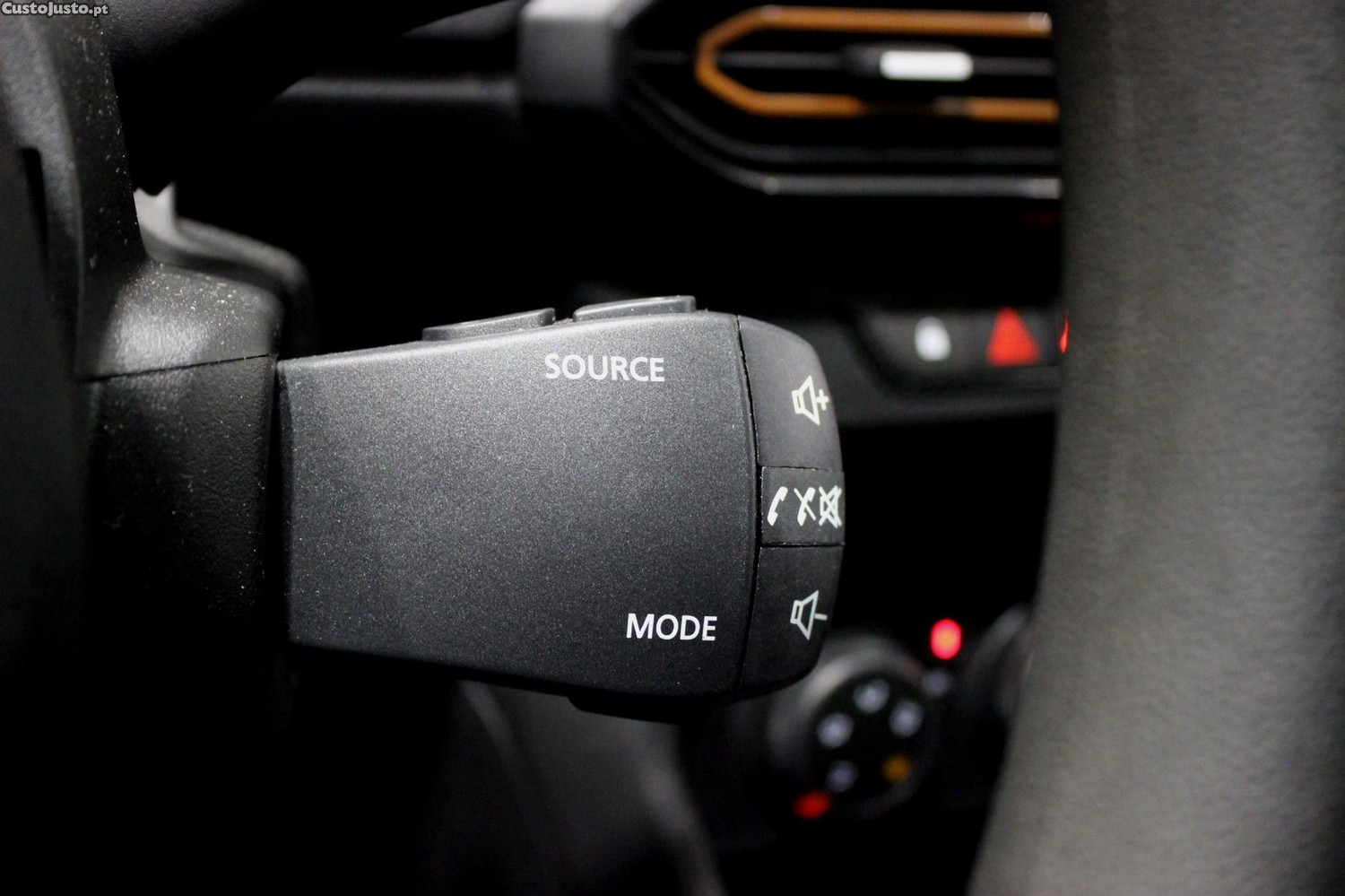 Dacia Sandero 1.0 ECO-G Essential Bi-Fuel — fotografia 15