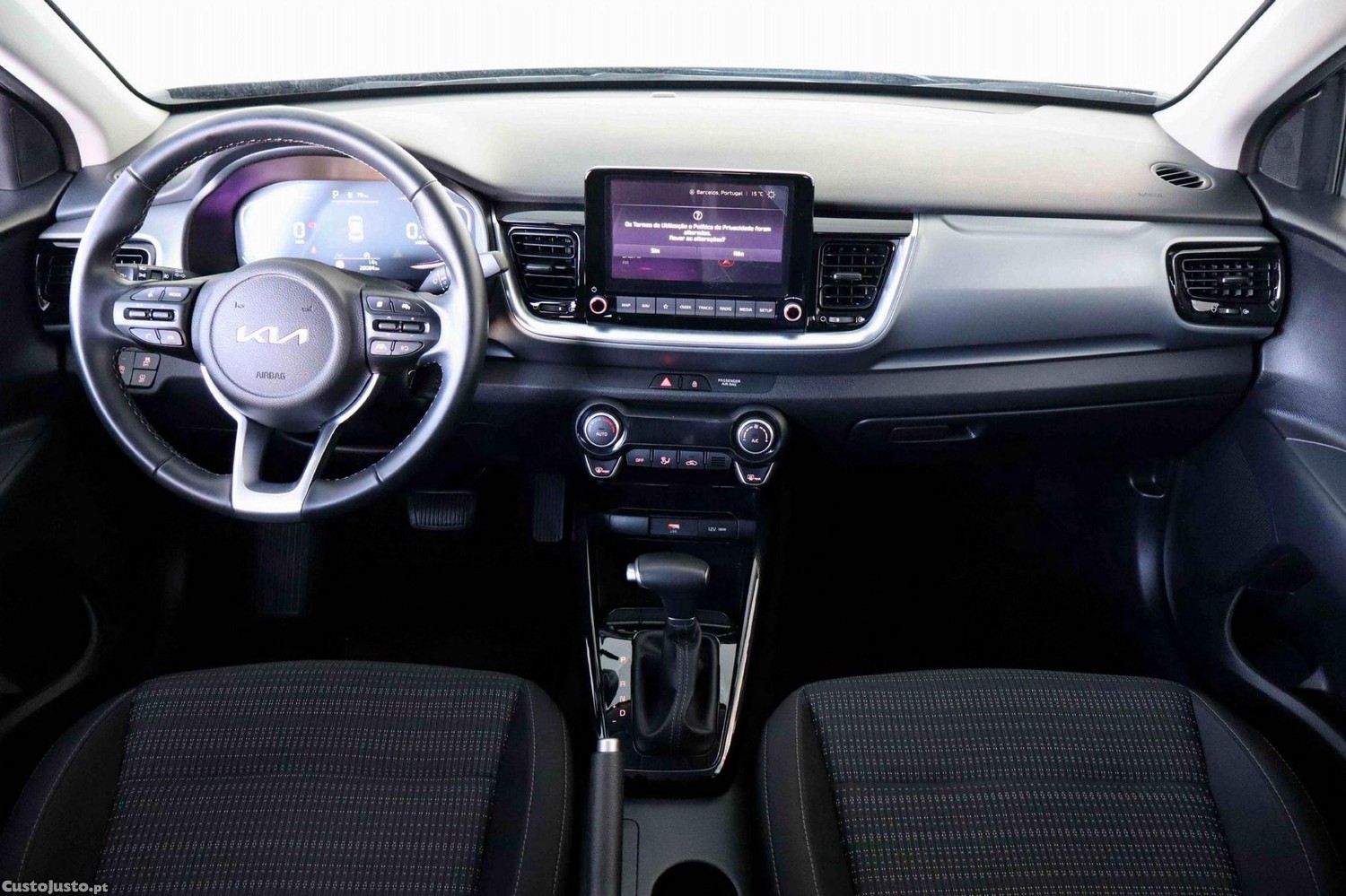 Kia Stonic 1.0 T-GDI Drive 7DCT — fotografia 11