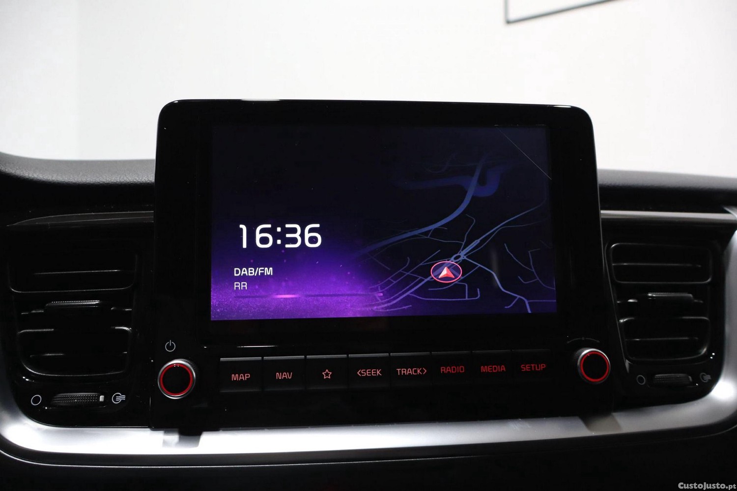 Kia Stonic 1.0 T-GDI Drive — fotografia 11