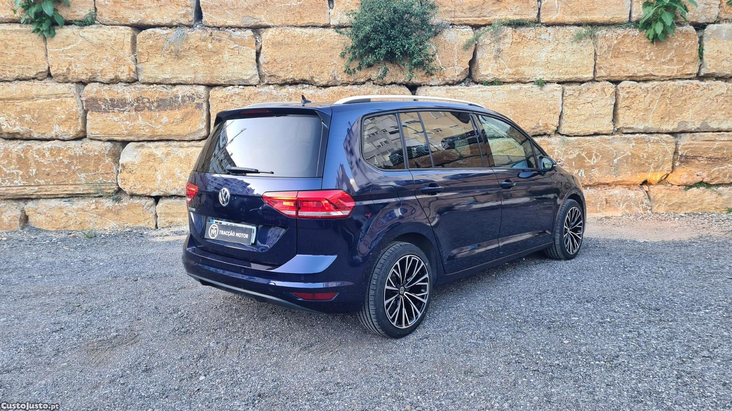 VW Touran 1.6 TDi Confortline DSG — photo 2