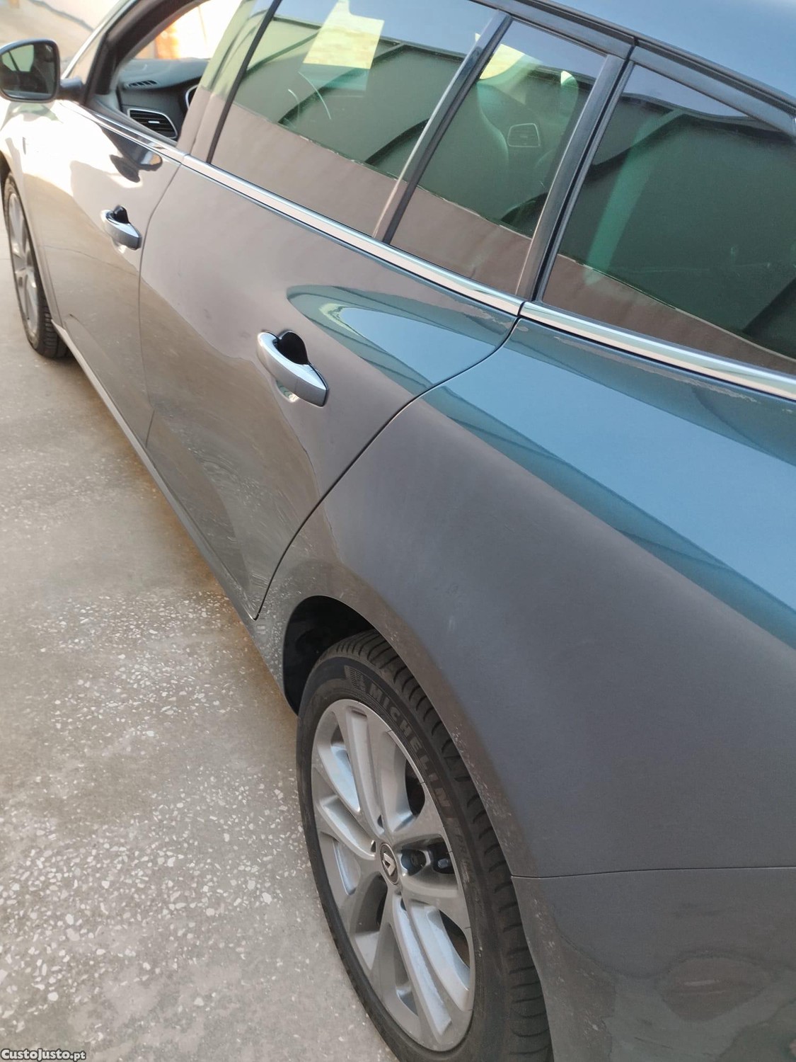 Renault Mégane GT Line 1.5 DCi 110 CV — fotografia 3