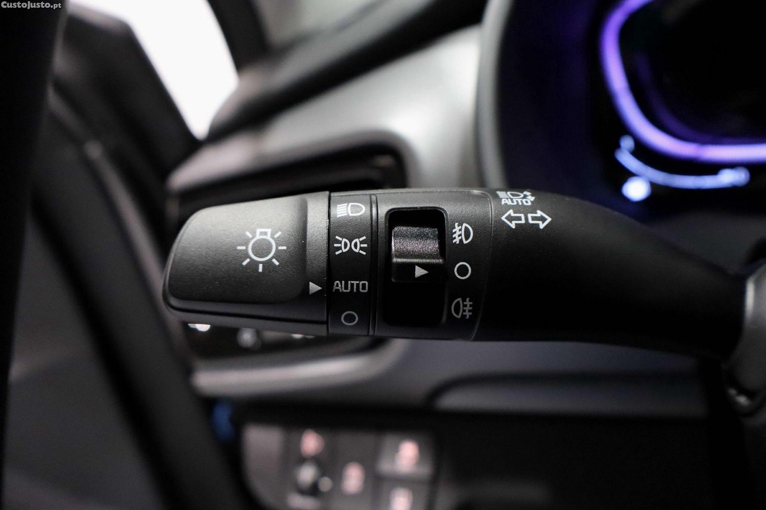 Kia Stonic 1.0 T-GDI Drive — fotografia 14