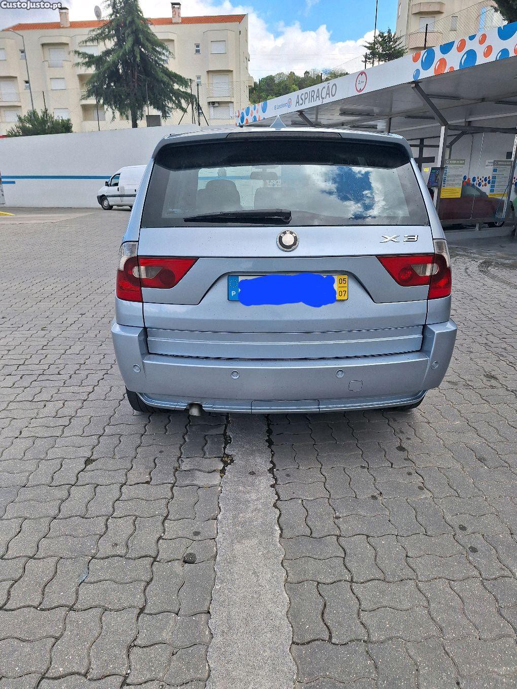 BMW X3 2.0 — fotografia 11