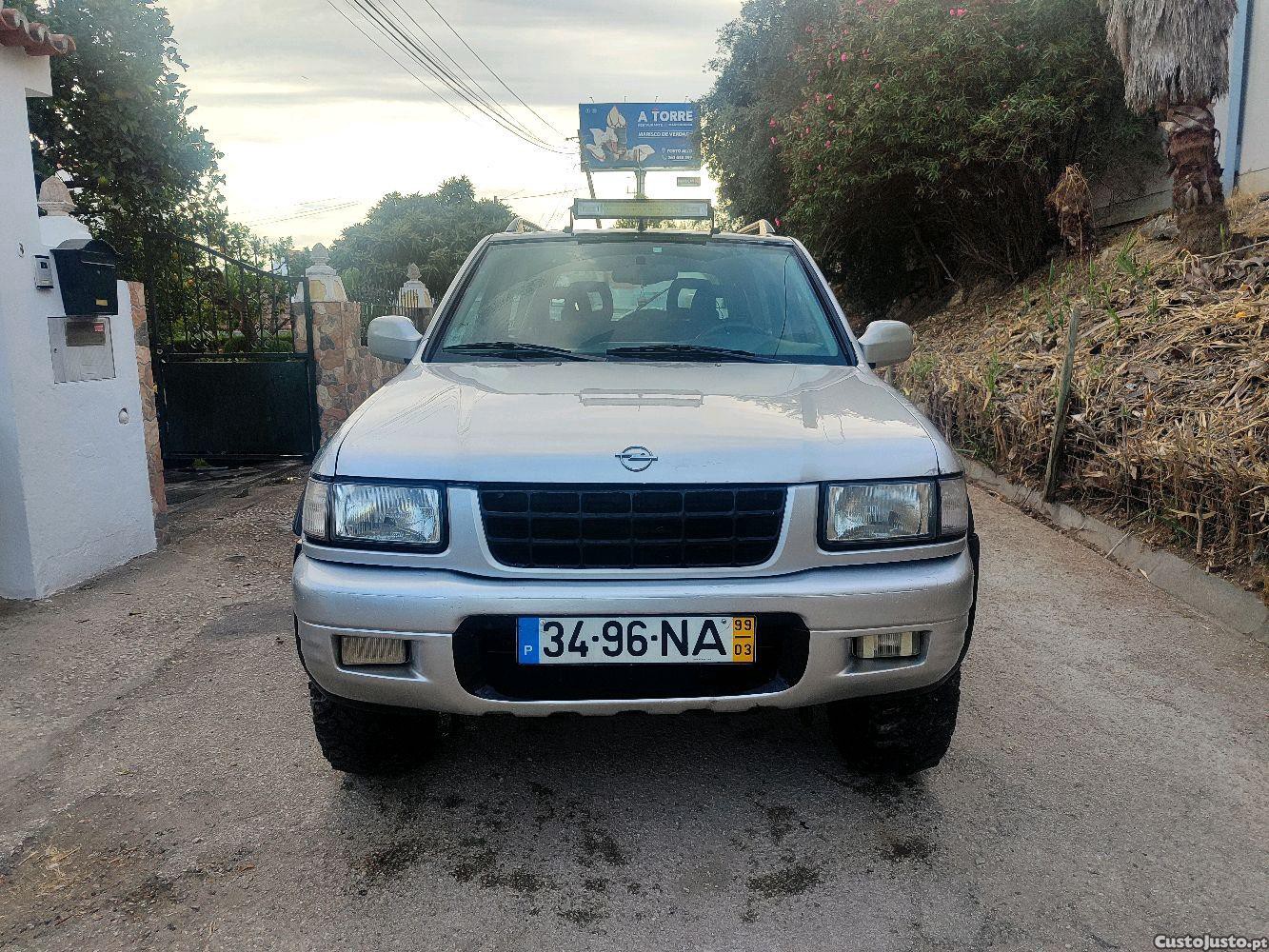 Opel Frontera 2.2 Dti Sport RS cabrio — fotografia 5