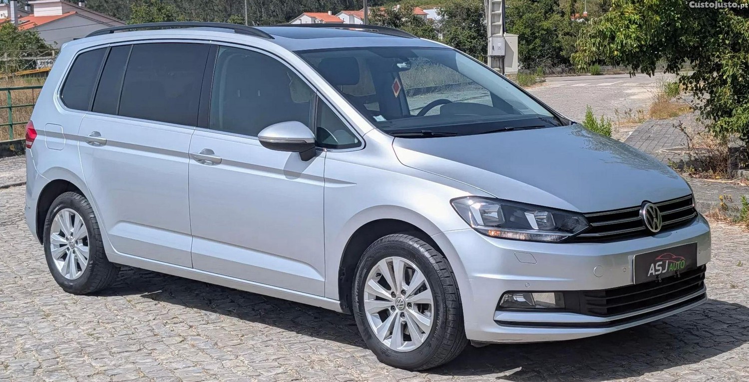 Volkswagen Touran 1.6 tdi highline dsg — fotografia 23