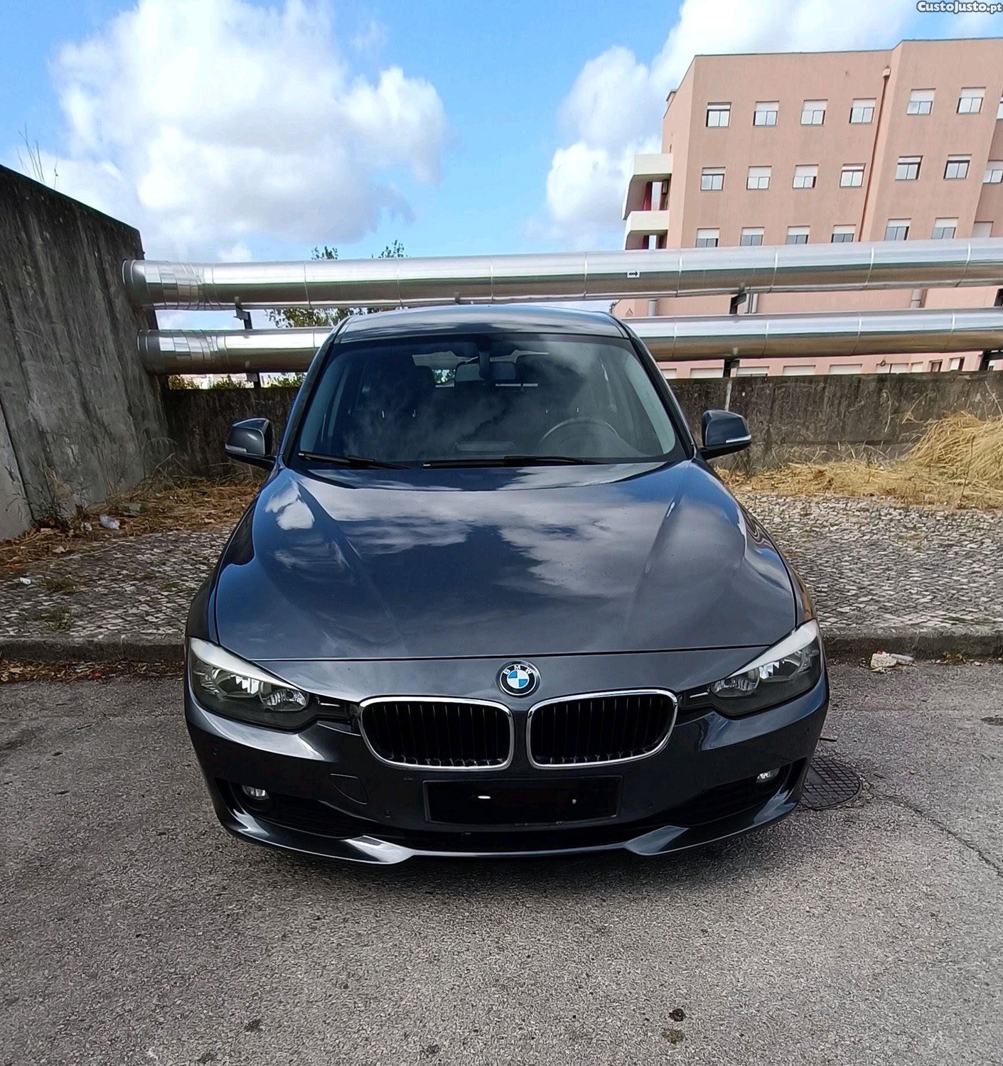 BMW 318 d f11 — fotografia 2