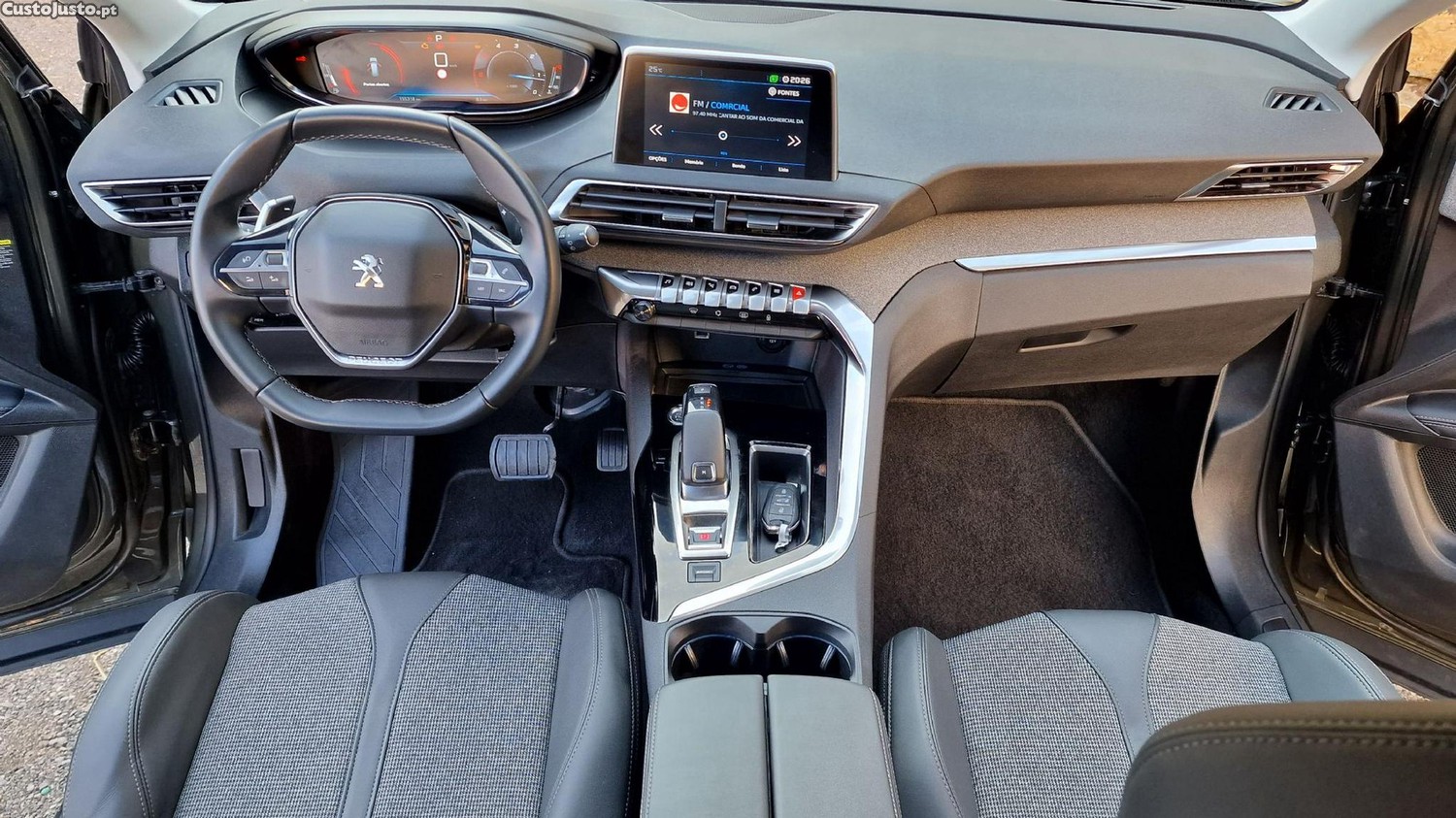 Peugeot 5008 1.5 BlueHDi Allure EAT8 — fotografia 14