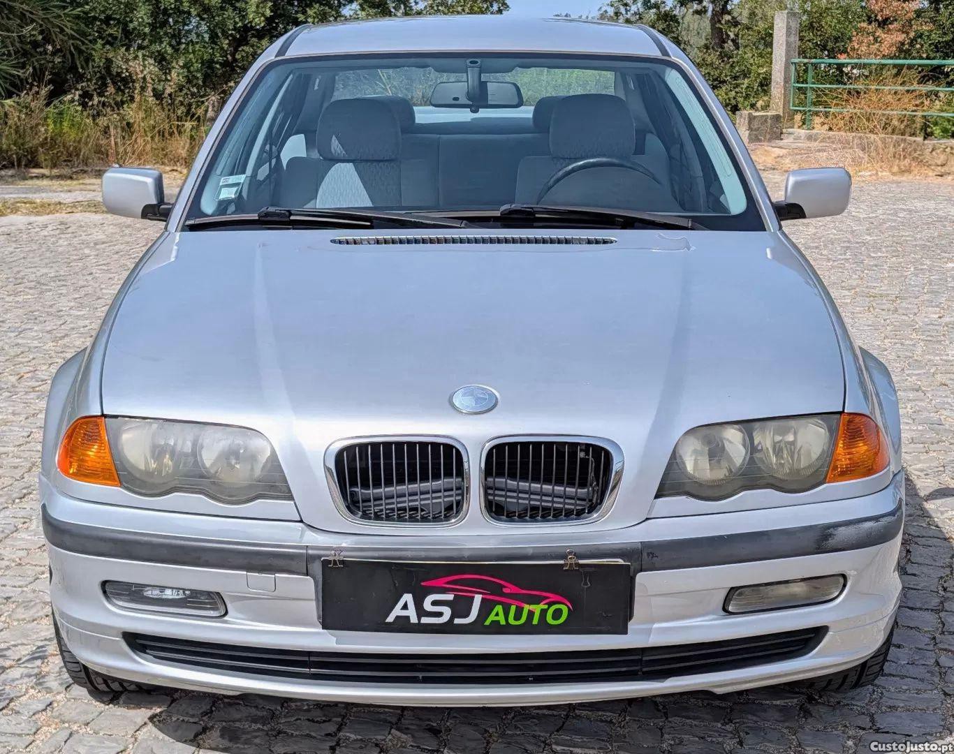 BMW 316 I — fotografia 19