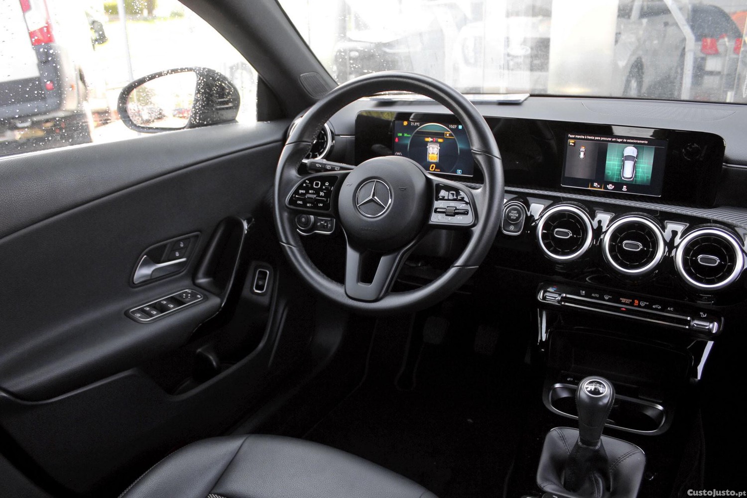Mercedes-Benz CLA 180 d Style — fotografia 5