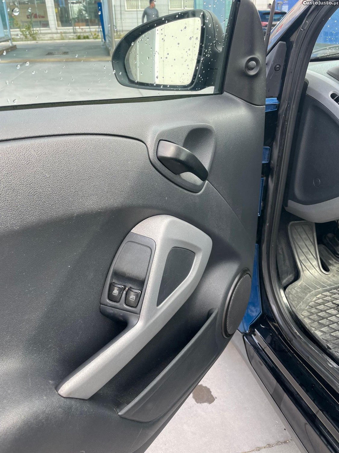 Smart Fortwo Coupe Cdi — fotografia 4