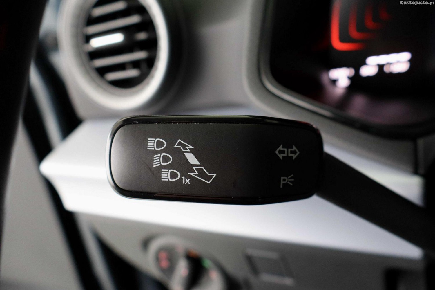 SEAT Ibiza 1.0 TSI FR — fotografia 15