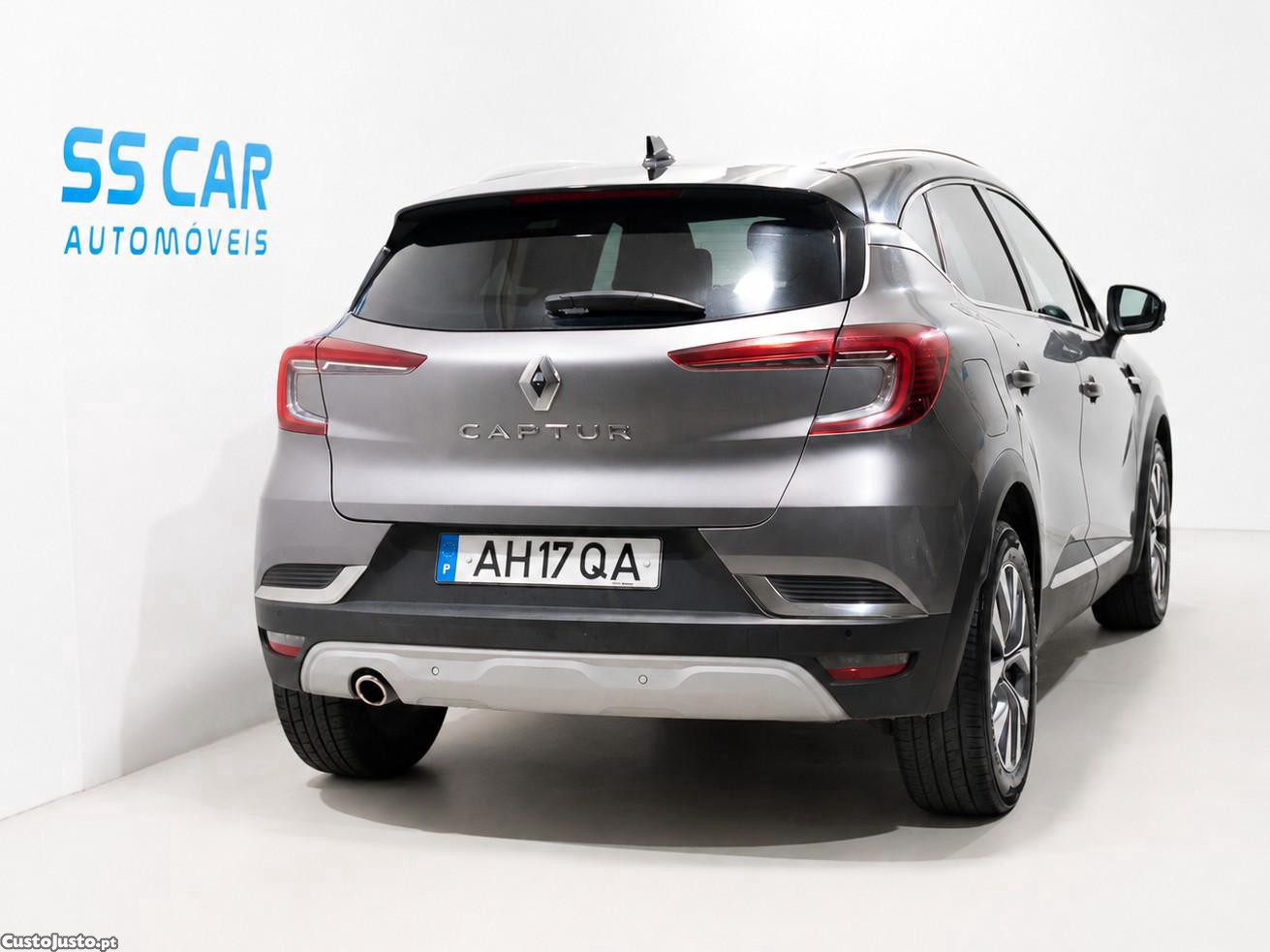 Renault Captur 1.0 TCe Exclusive — fotografia 22