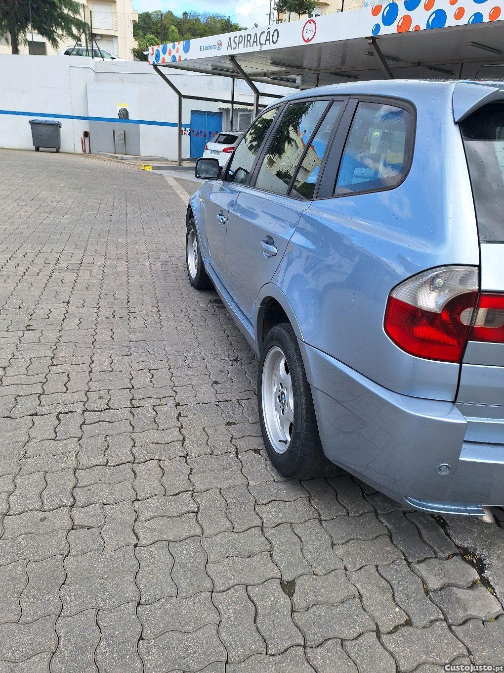 BMW X3 2.0 — fotografia 9