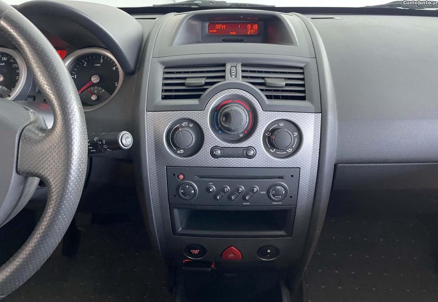 Renault Mégane Break 1.5 DCI 100 CV — fotografia 5