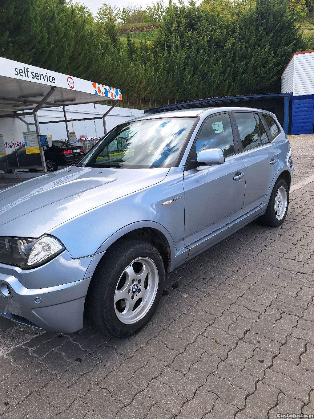 BMW X3 2.0 — fotografia 10