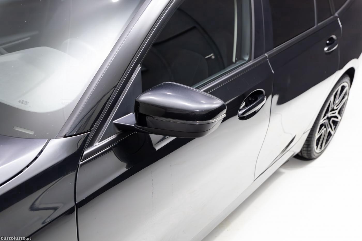 BMW 320 d Aut. Advantage — fotografia 13