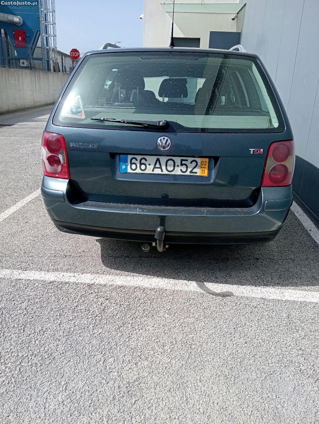 Volkswagen Passat 1.9 TDI 130cv variant — fotografia 6