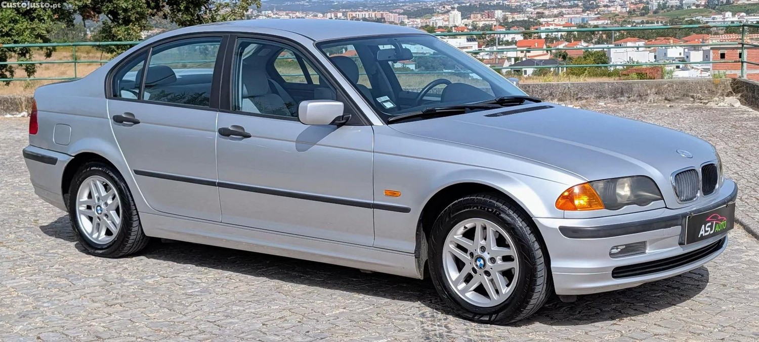 BMW 316 I — fotografia 20
