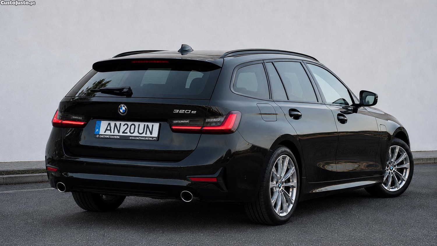 BMW 320 320E PHEV TOURING - 22 foto 2