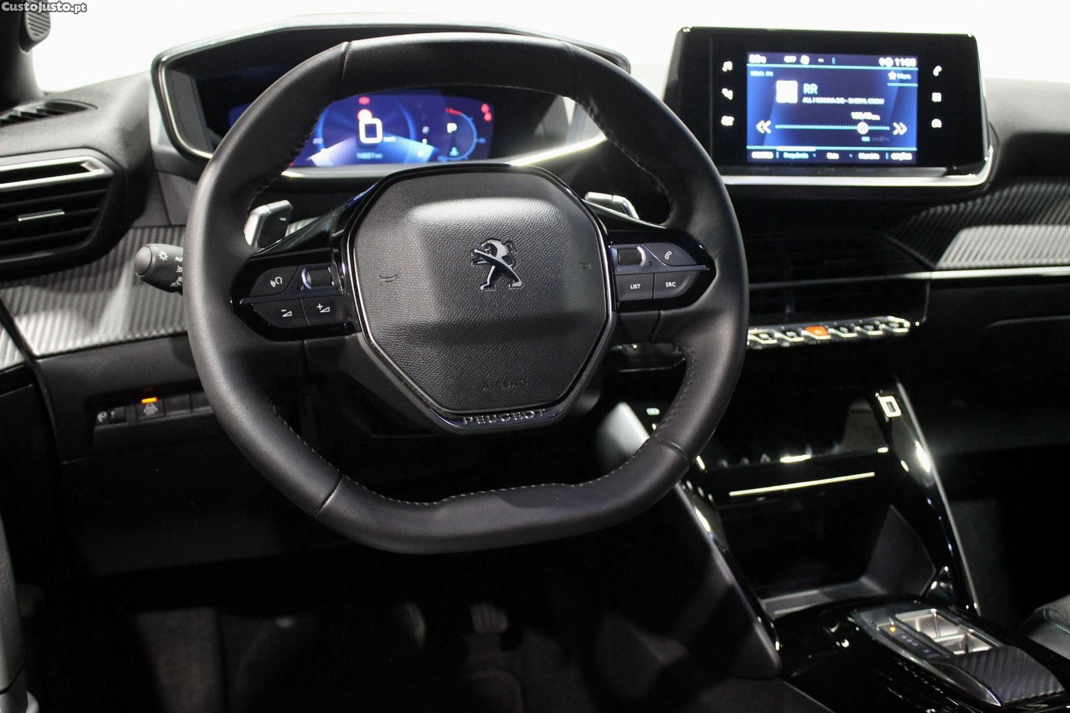 Peugeot 2008 1.5 BlueHDi Allure Pack EAT8 — fotografia 10