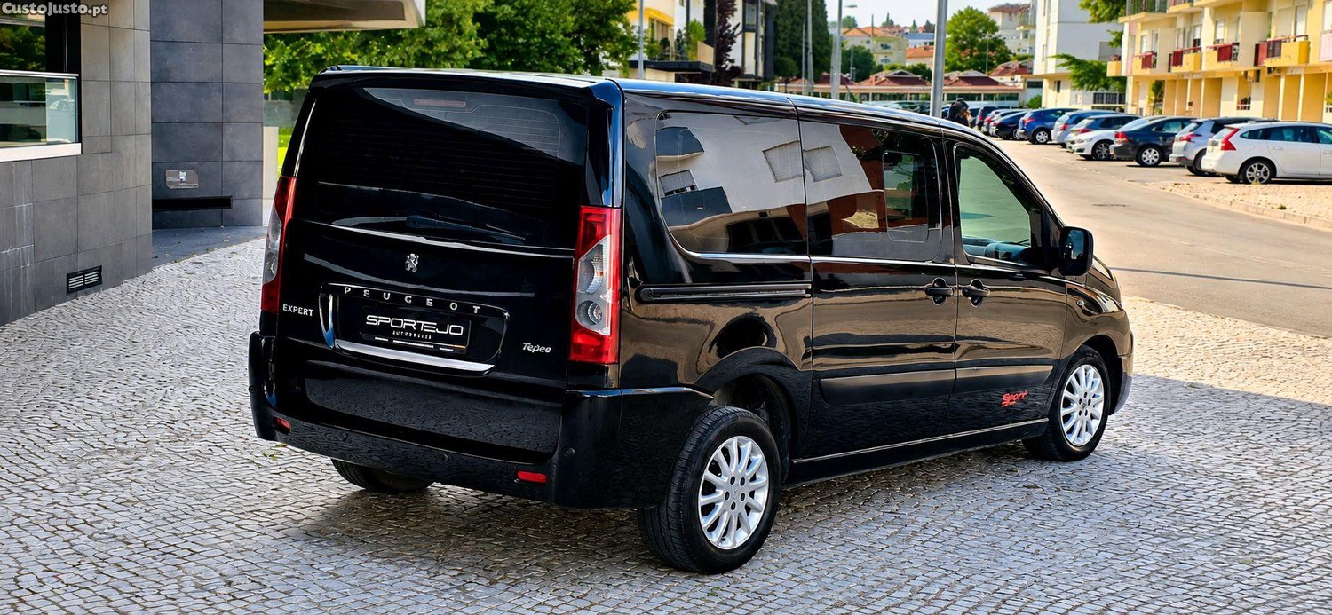 Peugeot Expert 2.0 HDI (120cv) Tepee 8 Lug — fotografia 9