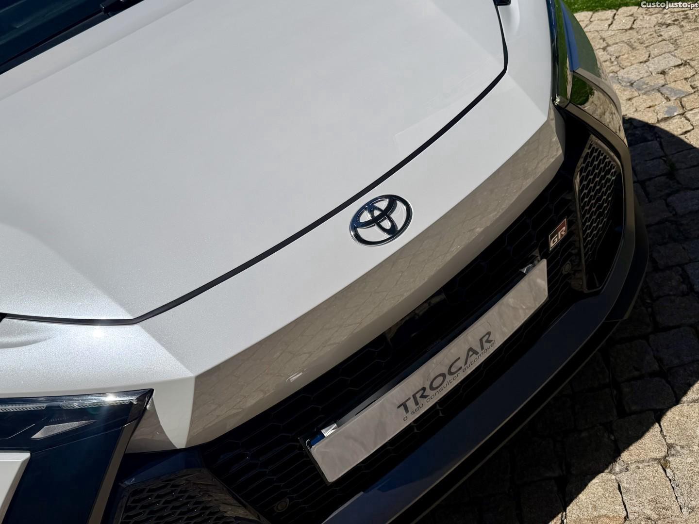 Toyota C-HR 2.0 HDF Plug-in GR Sport Premiere Edition — fotografia 23