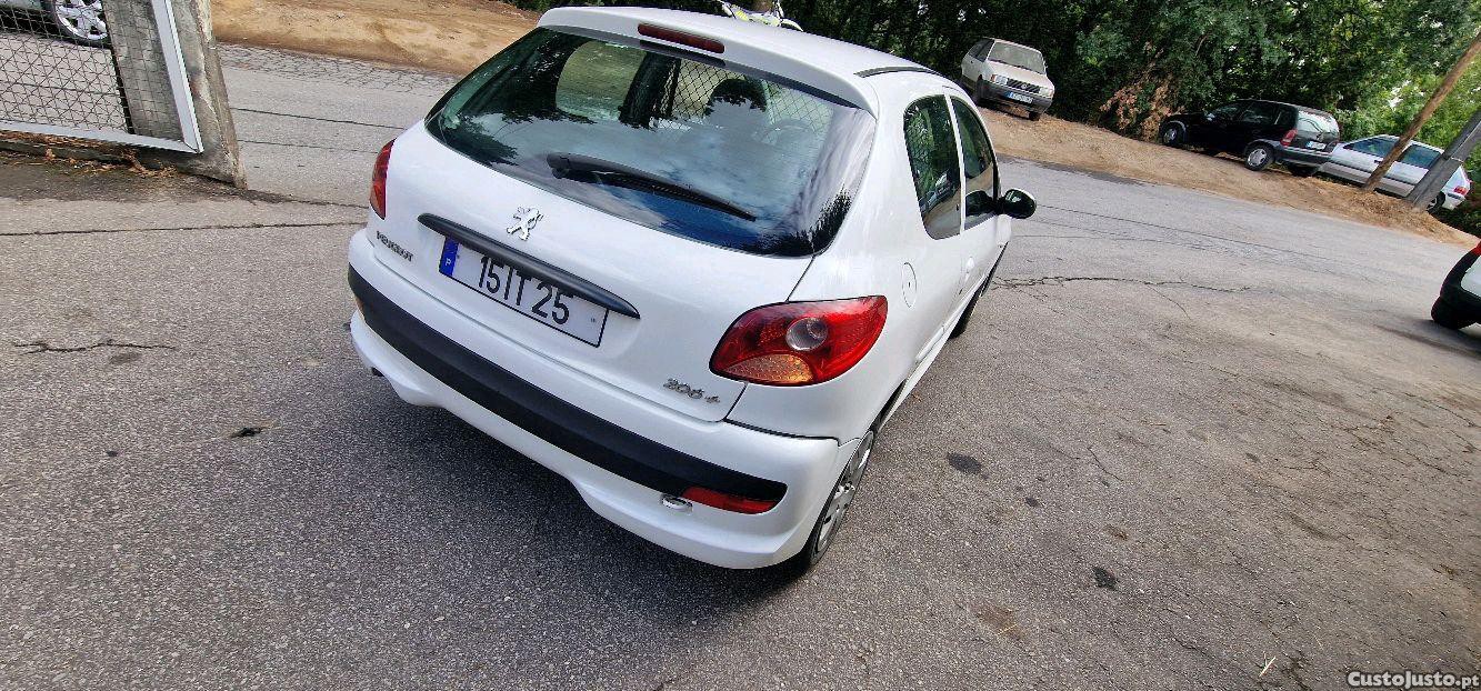 Peugeot 206 1.4 HDI — fotografia 7